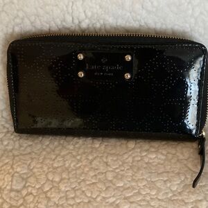 Kate Spade Glossy Black Zip Wallet